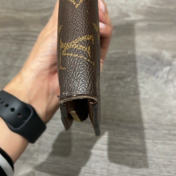 Louis Vuitton Insolite Monogram Wallet (with initial hot stamp inside) - Picture 10 of 13